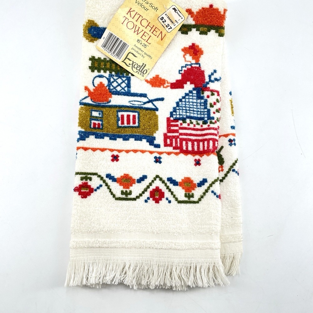 VTG 1970 Excello Kitchen Towel Colonial Kitchen Americano Women Cast‎ Iron Stove